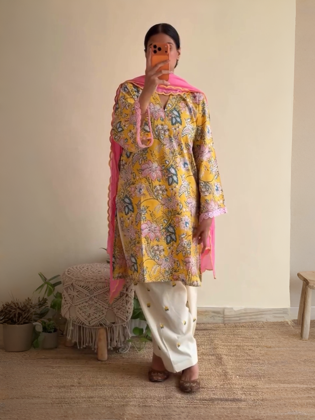 Mango Bite with Dupatta